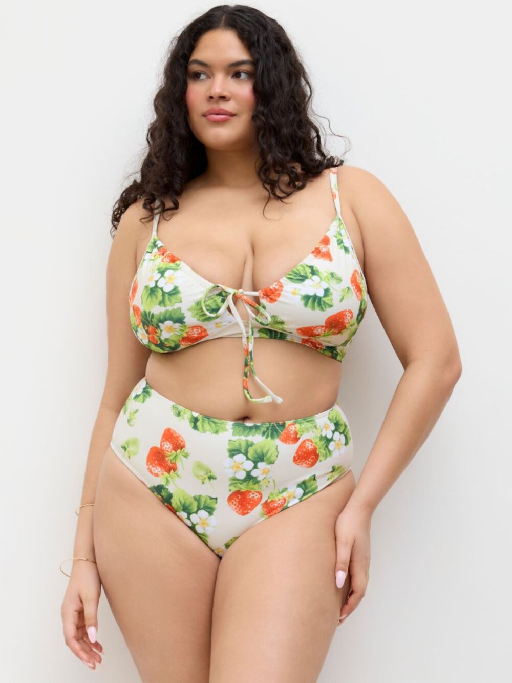 NWT Cider V-neck Strawberry Bikini Set & Sarong Curve & Plus size 20 US 2XL